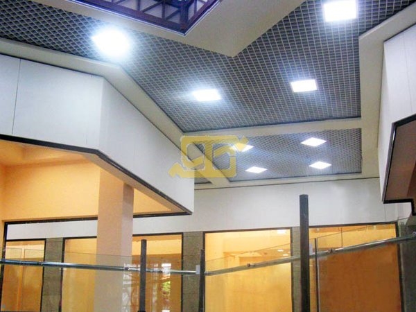 گریلیوم و گچ برگ