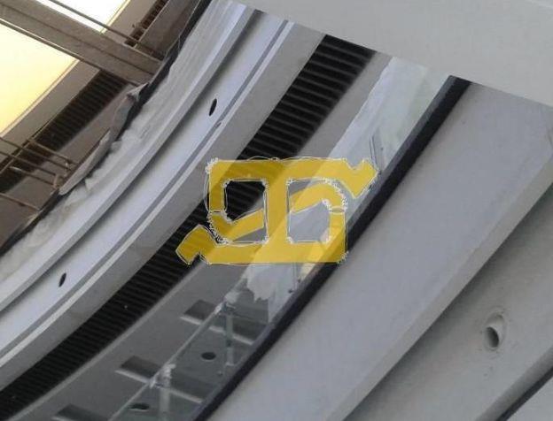 اجرای سقف کاذب آلومینیومی لوور مرکز تجاری پالادیوم در زعفرانیه تهران